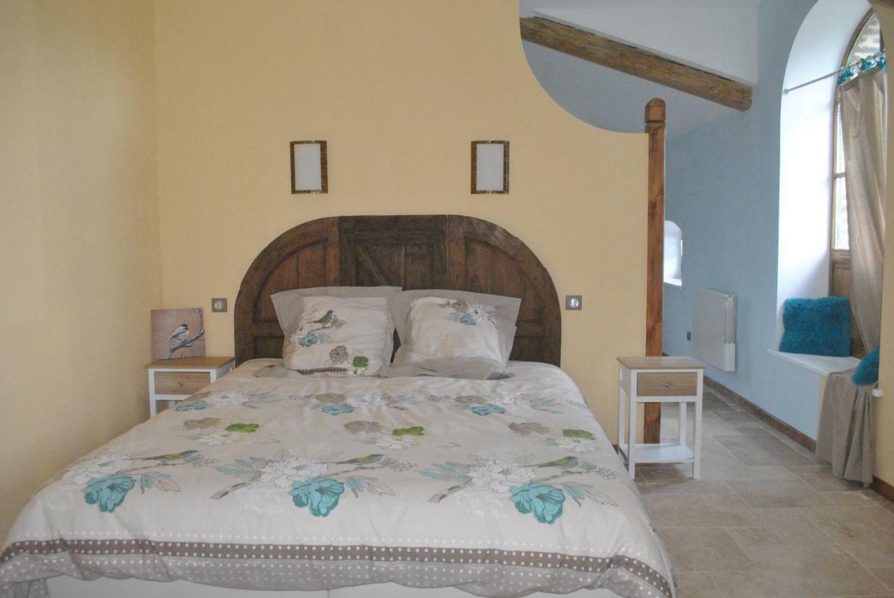 Bed and Breakfast Domaine De La Poyat Légny Zewnętrze zdjęcie
